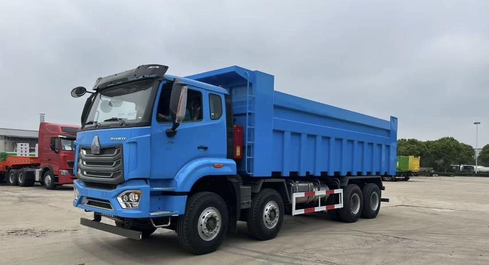 Dump truck to Burundi
